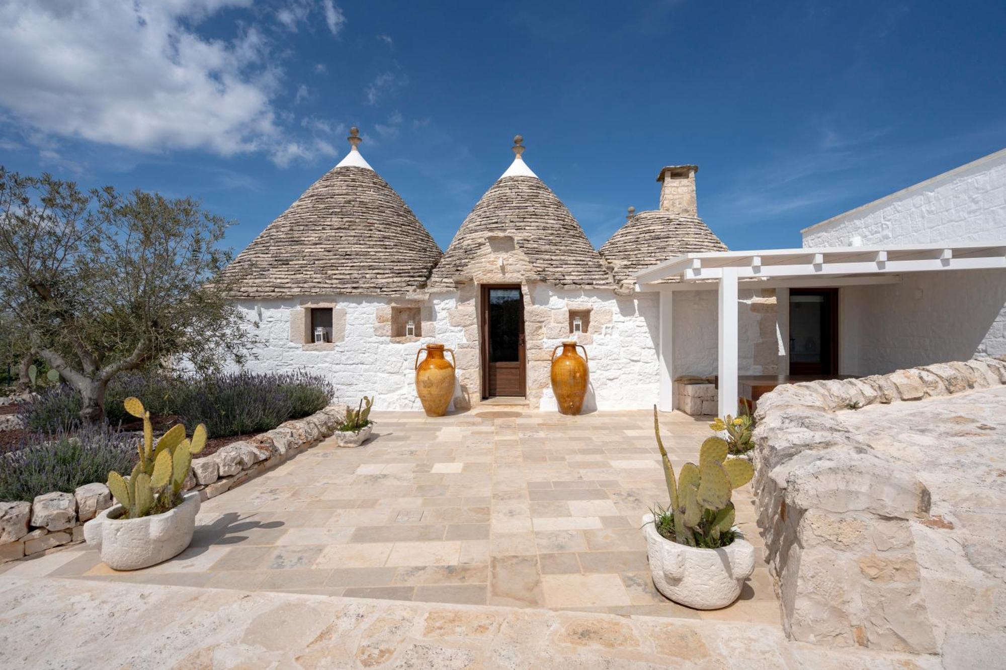 Trullo Perla Greta - Luxury Country Villa & Private Heated Pool Алберобело Екстериор снимка